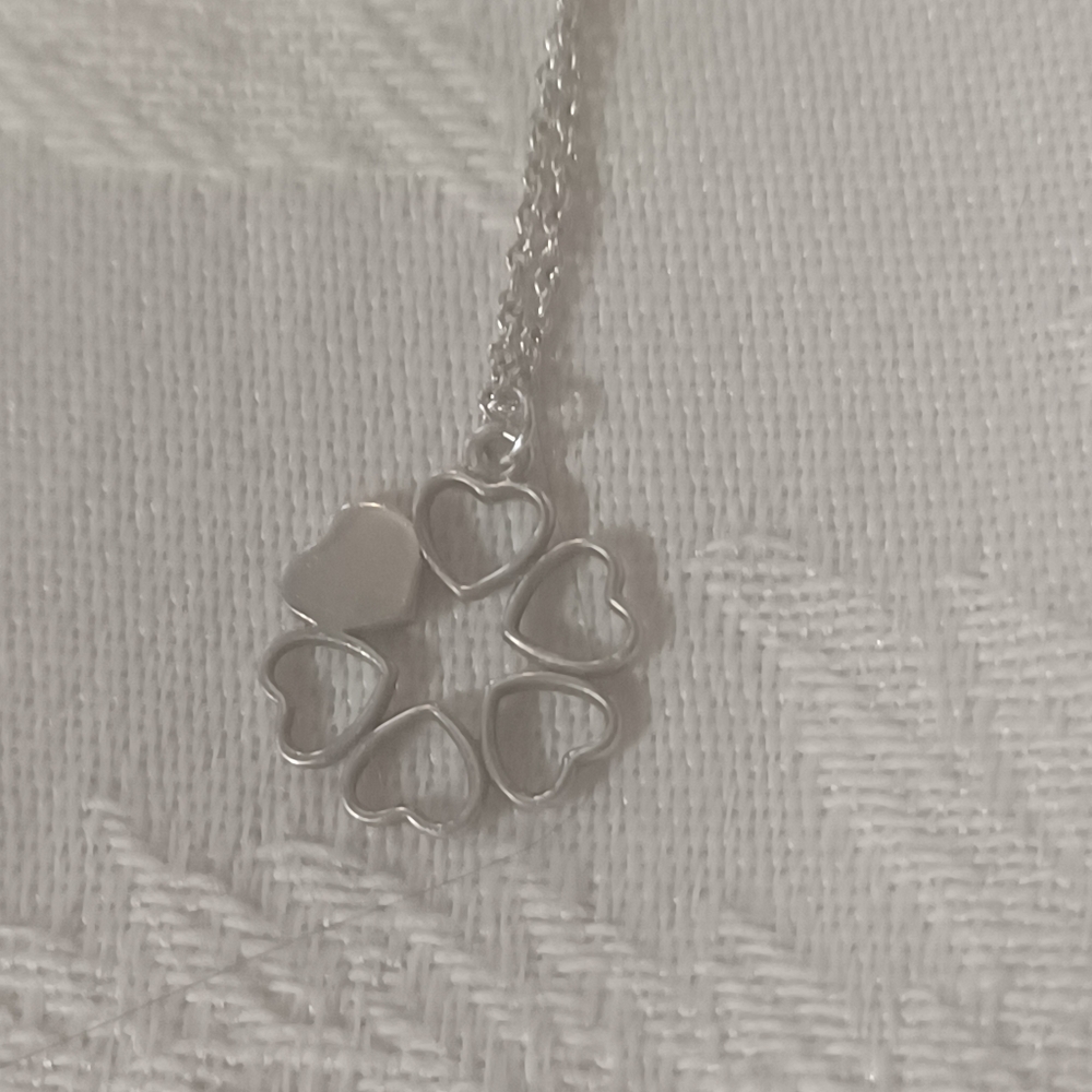 Tiffany & Co. Paloma Picasso Crown of Hearts Necklace, SS, 16 Inches - Picture 4 of 9